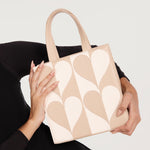 Load image into Gallery viewer, SQUARE TOTE BAG MANDY CREAM
