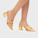 Load image into Gallery viewer, ALESSIA PUMP GOLDEN
