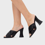 Load image into Gallery viewer, BUTRICH COLLINS PUMP BLACK
