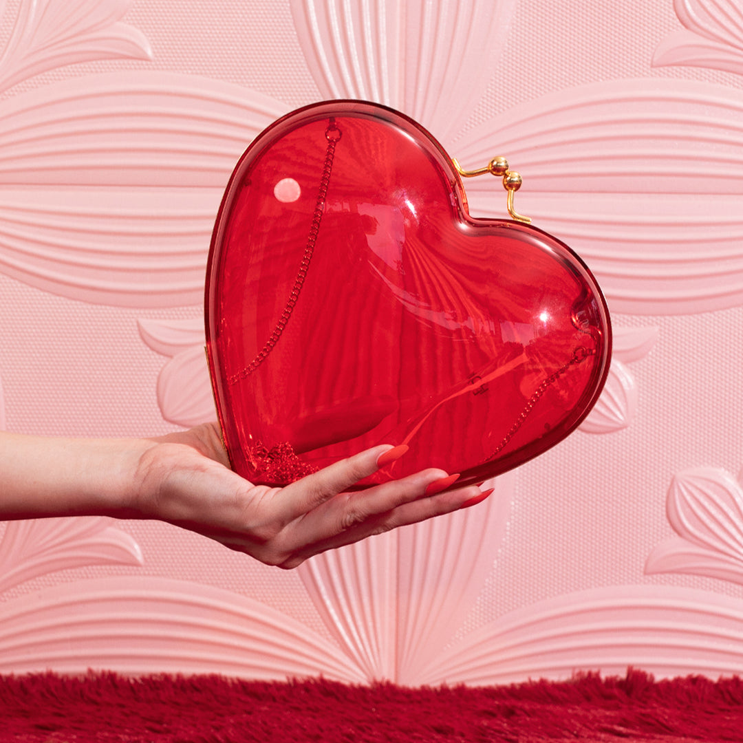 CLUTCH CANDY HEART RED