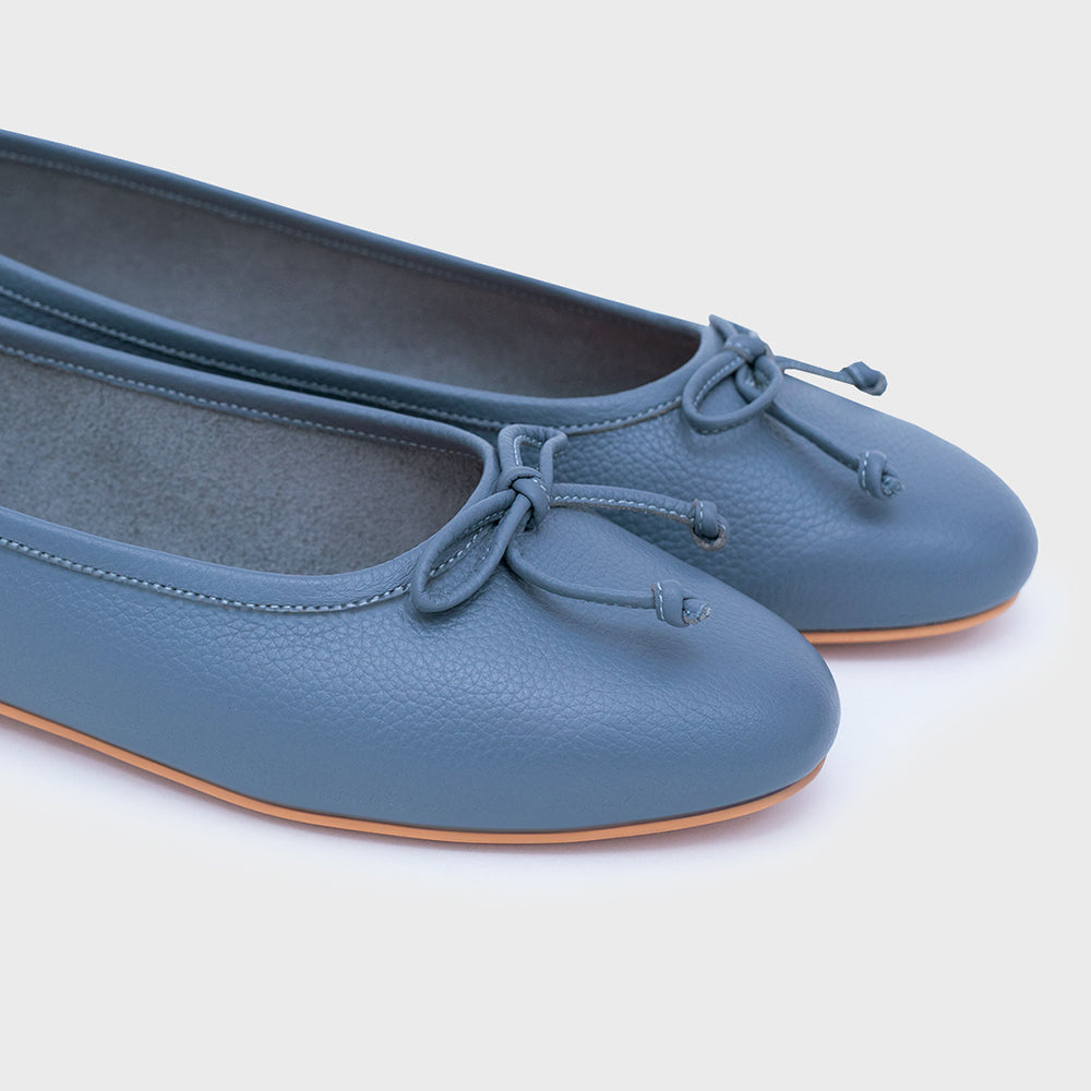 CARLA FLAT CELESTE
