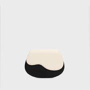 CLAM BAG TINA HUESO NEGRO