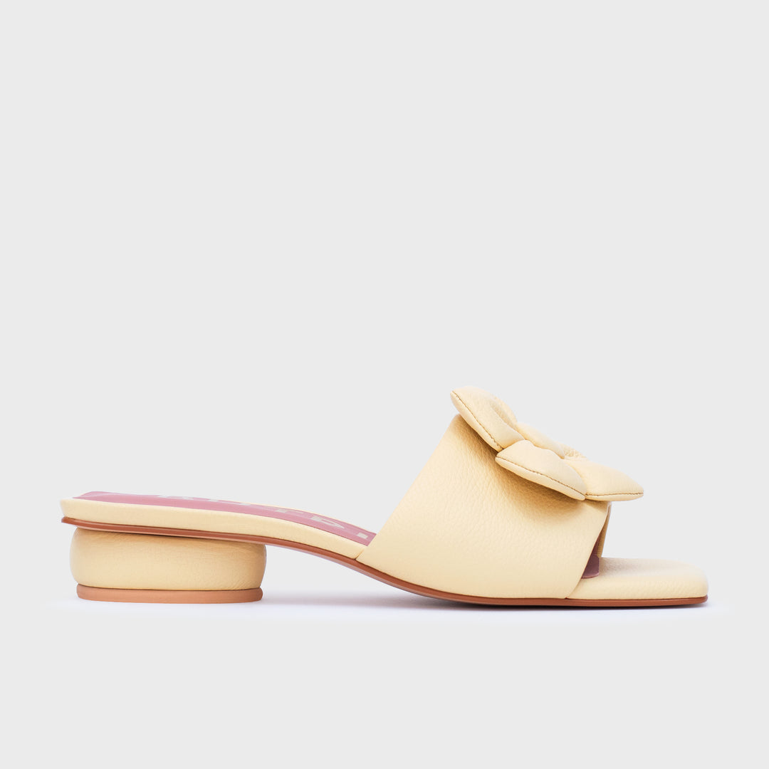 Gardenia Flat Yellow