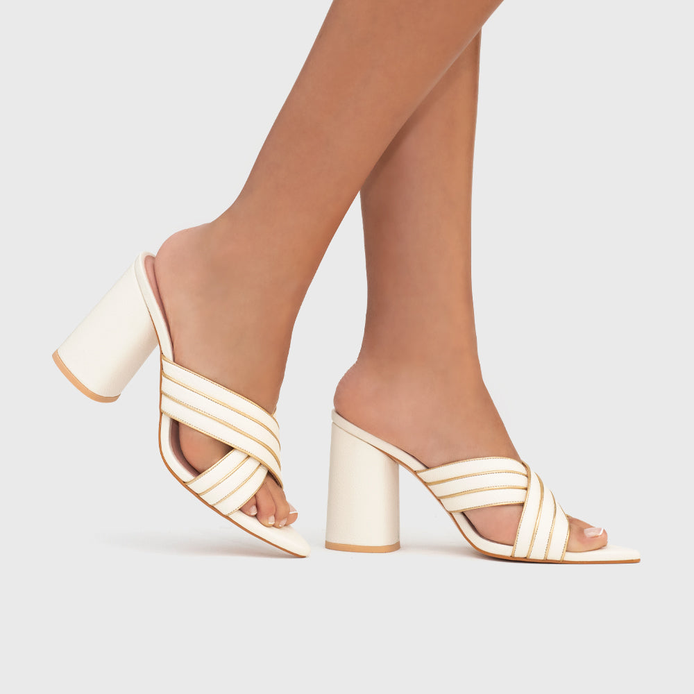 GIANINA PUMP BONE