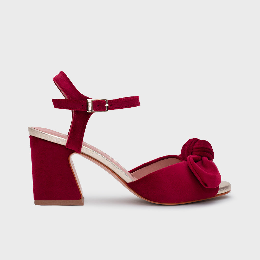 ILIANA PUMP MORA