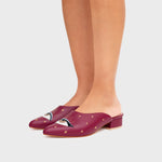 Cargue la imagen en el visor de la galería, LUCKY EYE MULE FLAT MORA

