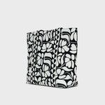 Cargue la imagen en el visor de la galería, MEDIUM BAG CAMELIA NEGRO
