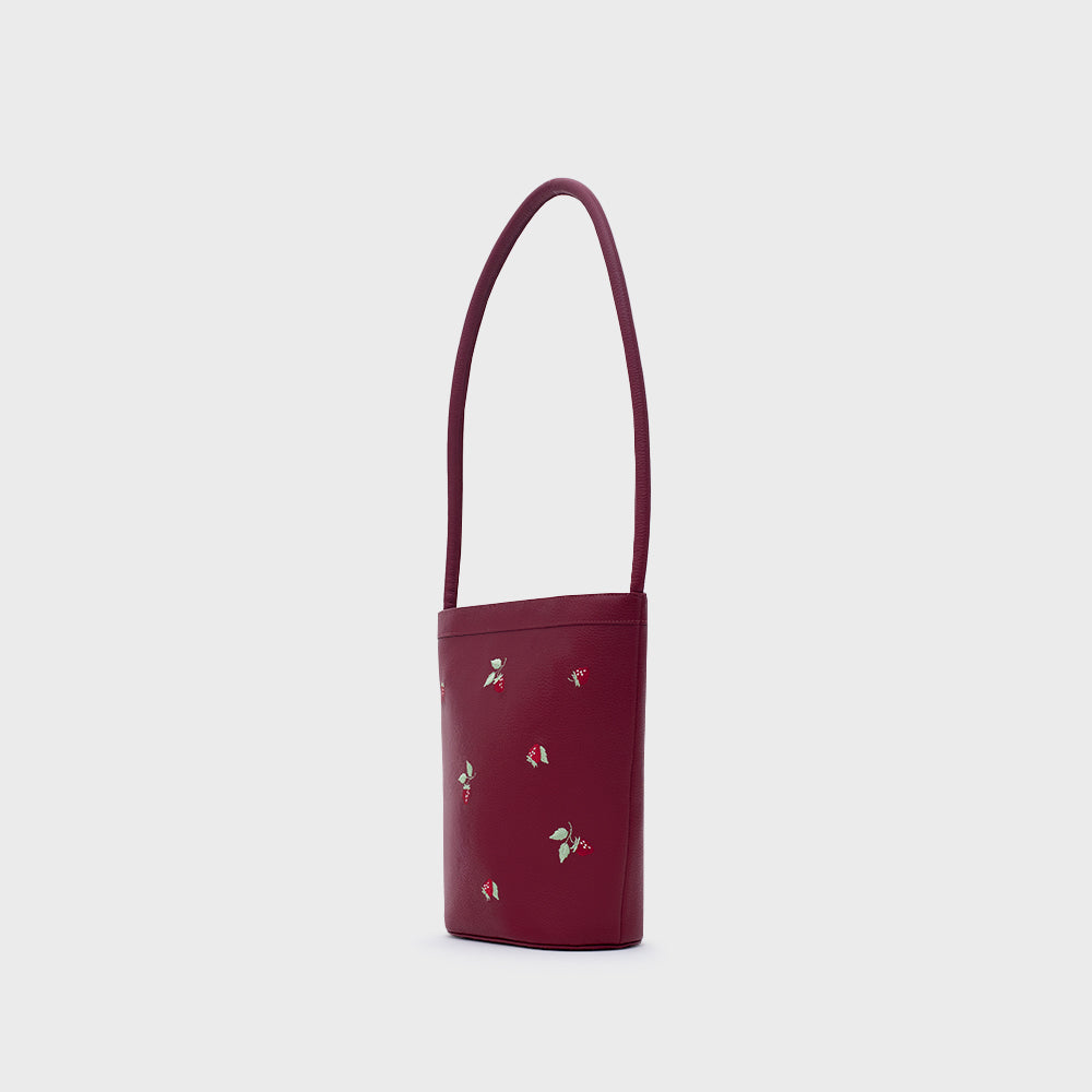 STRAWBERRY BUCKET BAG MORA