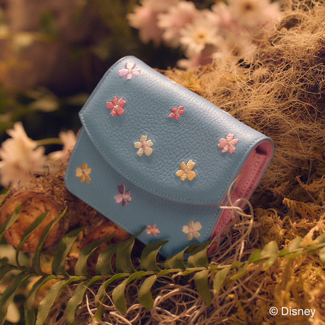 WILDWOOD HEART FOREST COIN PURSE LIGHT BLUE