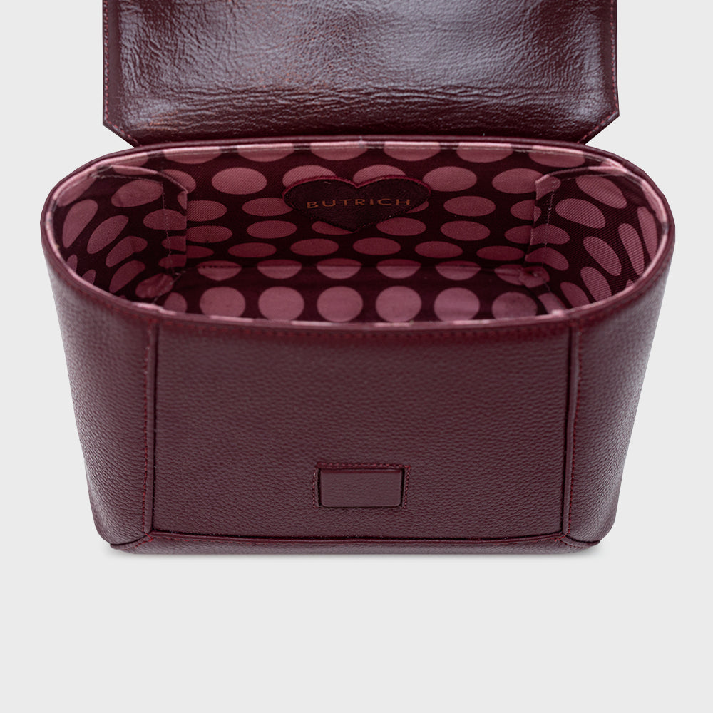 NADIRA FLAP HAND BAG BORGOÑA