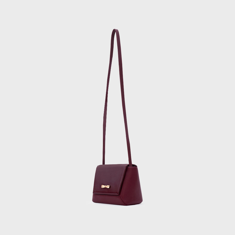 NADIRA FLAP HAND BAG BORGOÑA