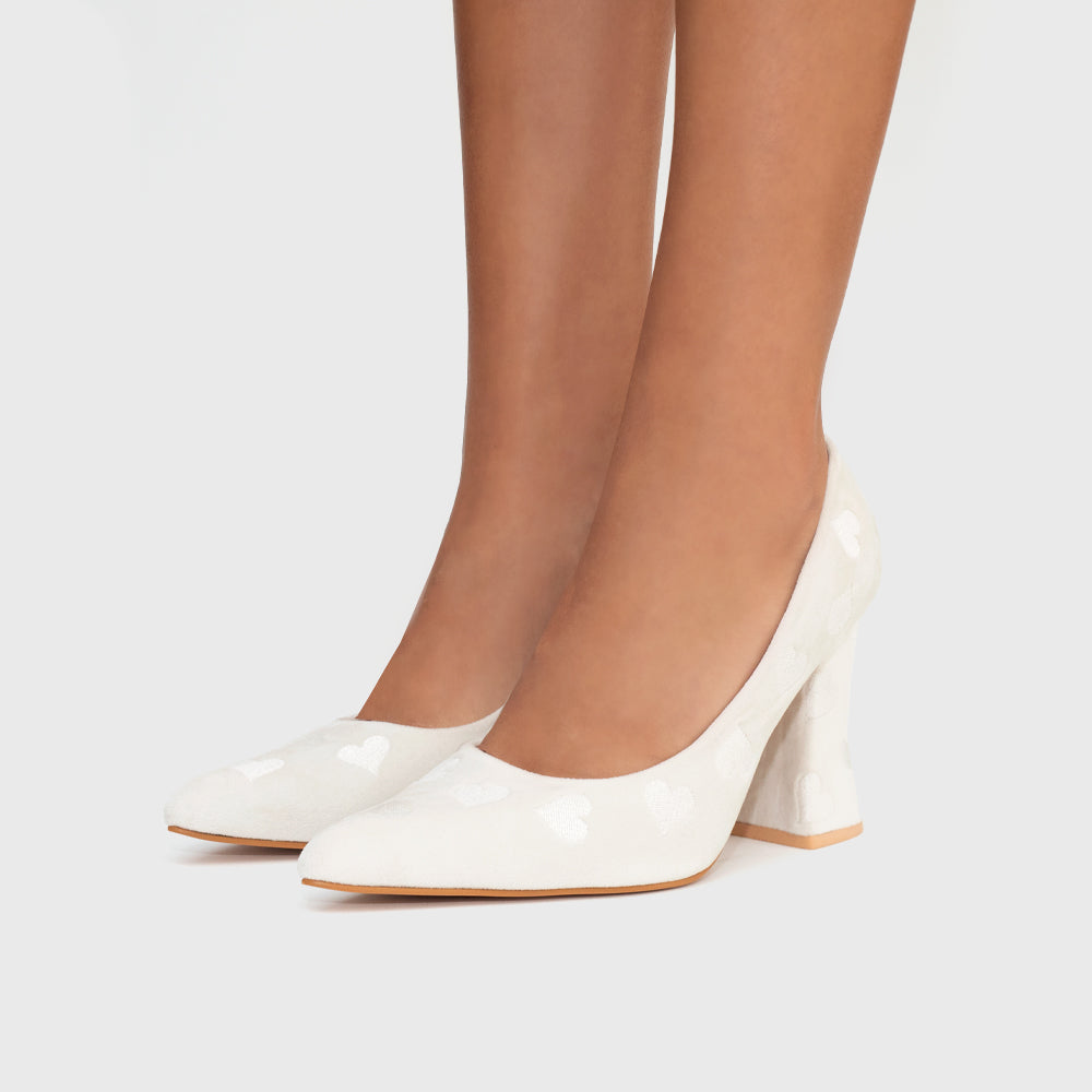 NISHA PUMP BRIDE BONE