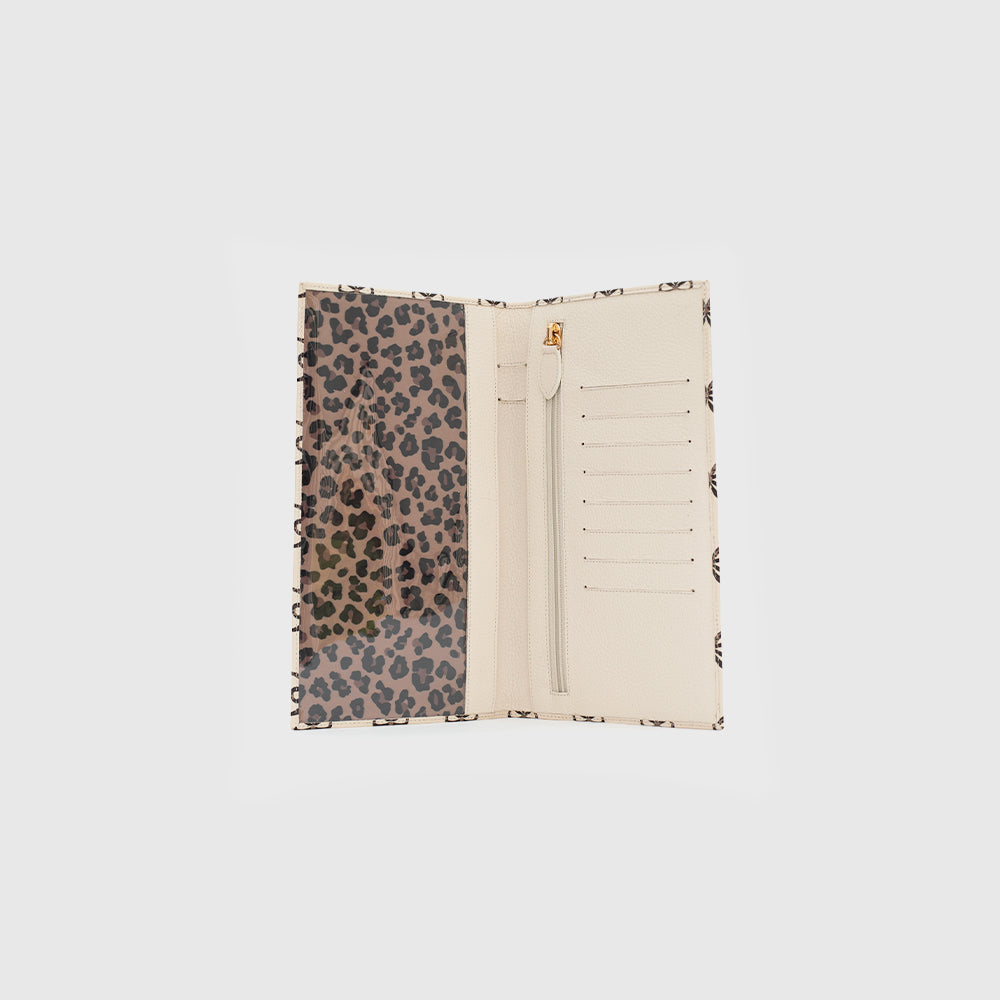 LOUISE IVORY PASSPORT HOLDER