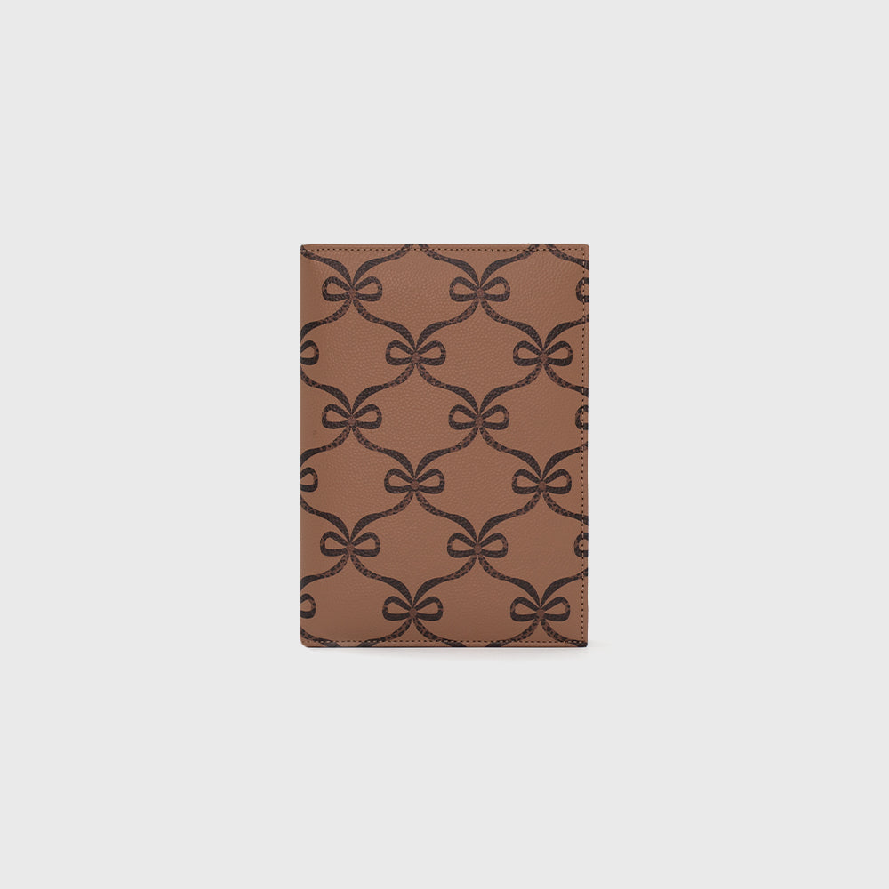 LOUISE BROWN PASSPORT HOLDER