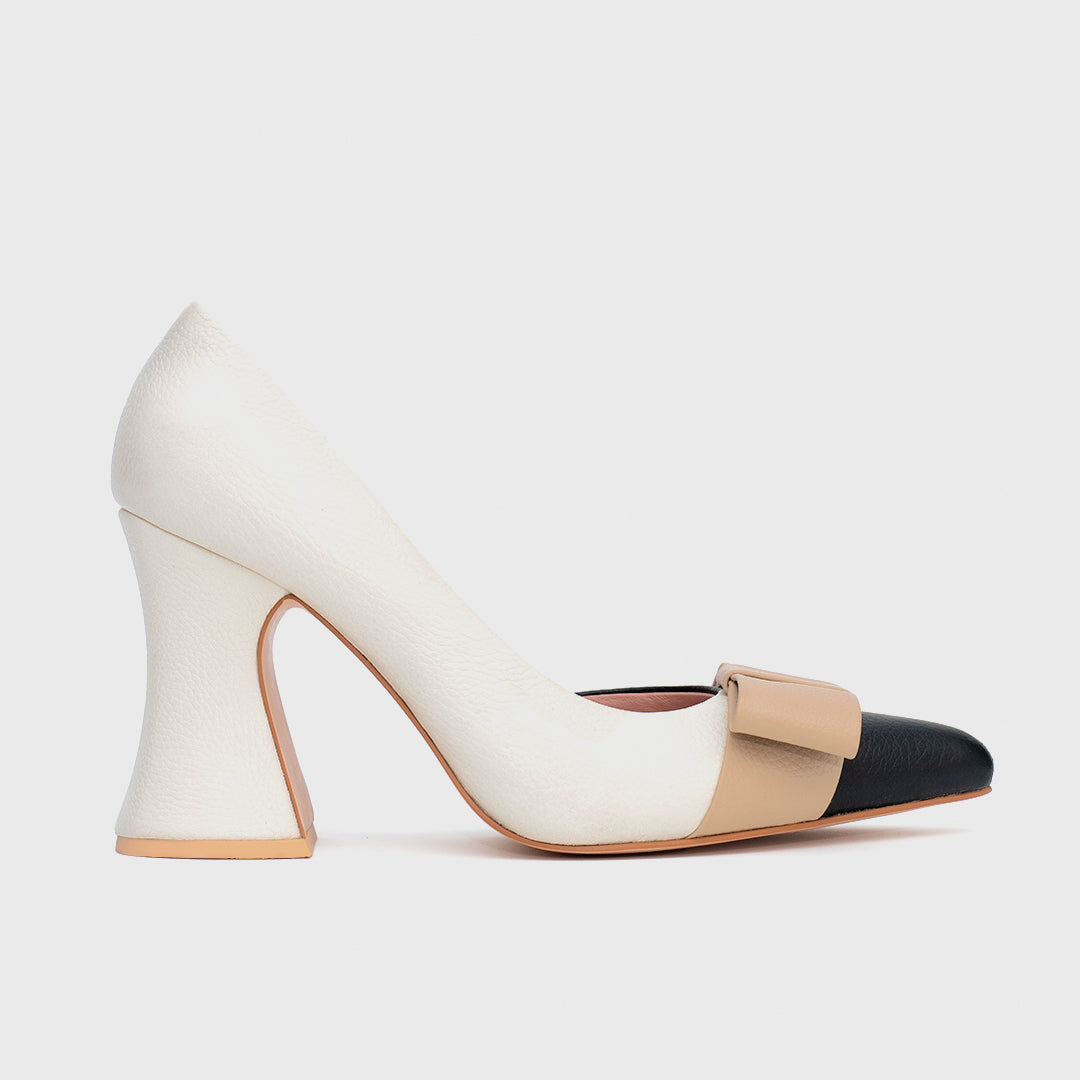 ROSEMERY PUMP HUESO NEGRO