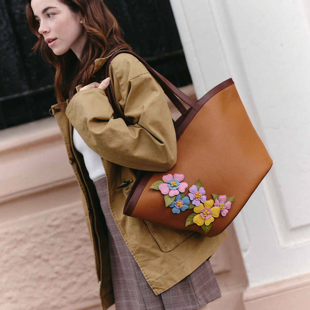 Wildwood Heart Flowers Super Trapeze Bag Brown