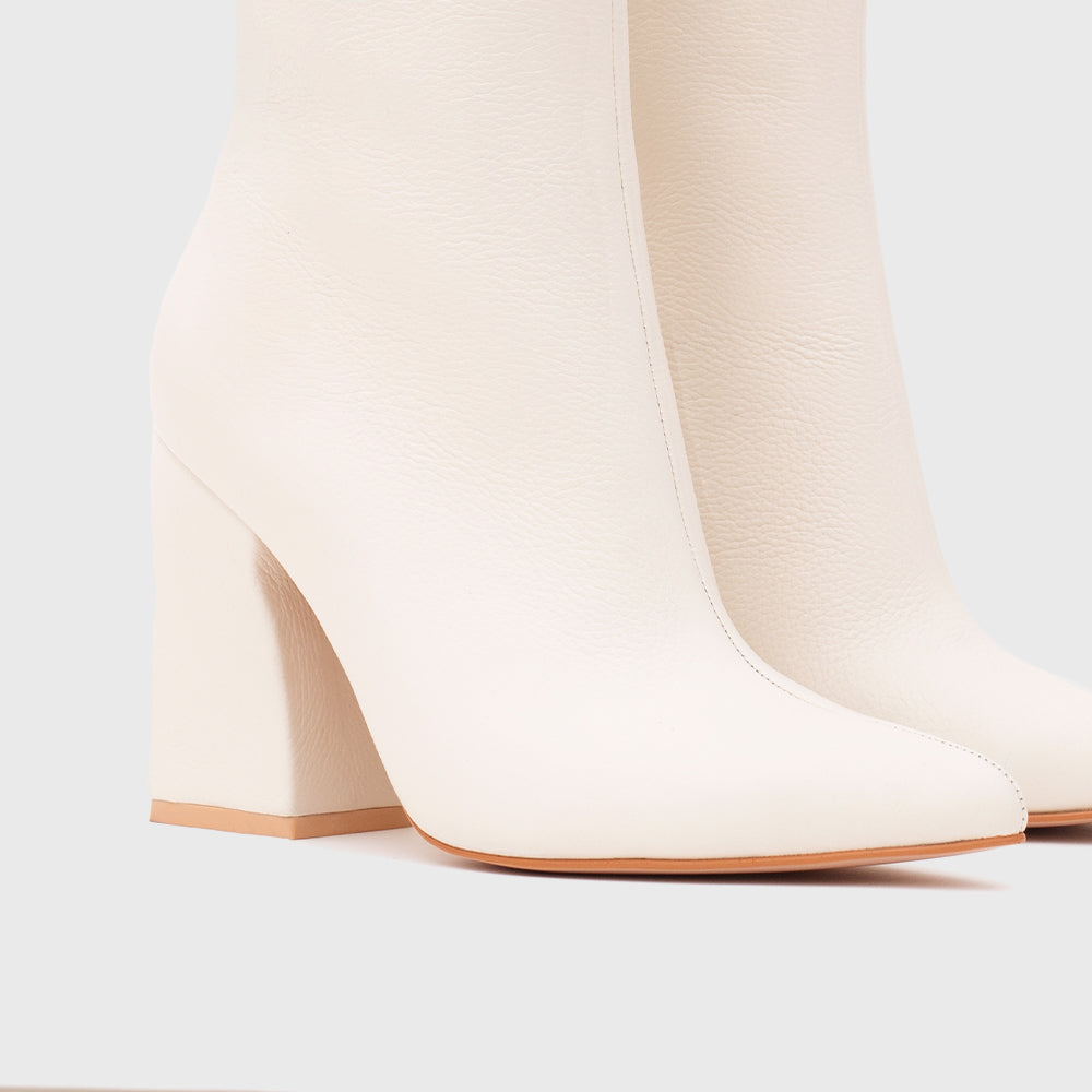 BOTA NINETTE RASPBERRY HUESO