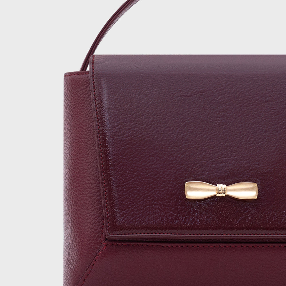 NADIRA FLAP HAND BAG BORGOÑA