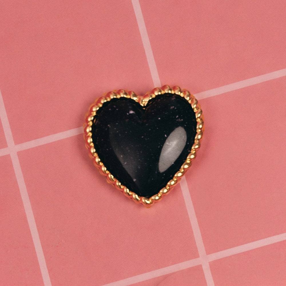 PRENDEDOR CORAZON ENTORCHADO NEGRO